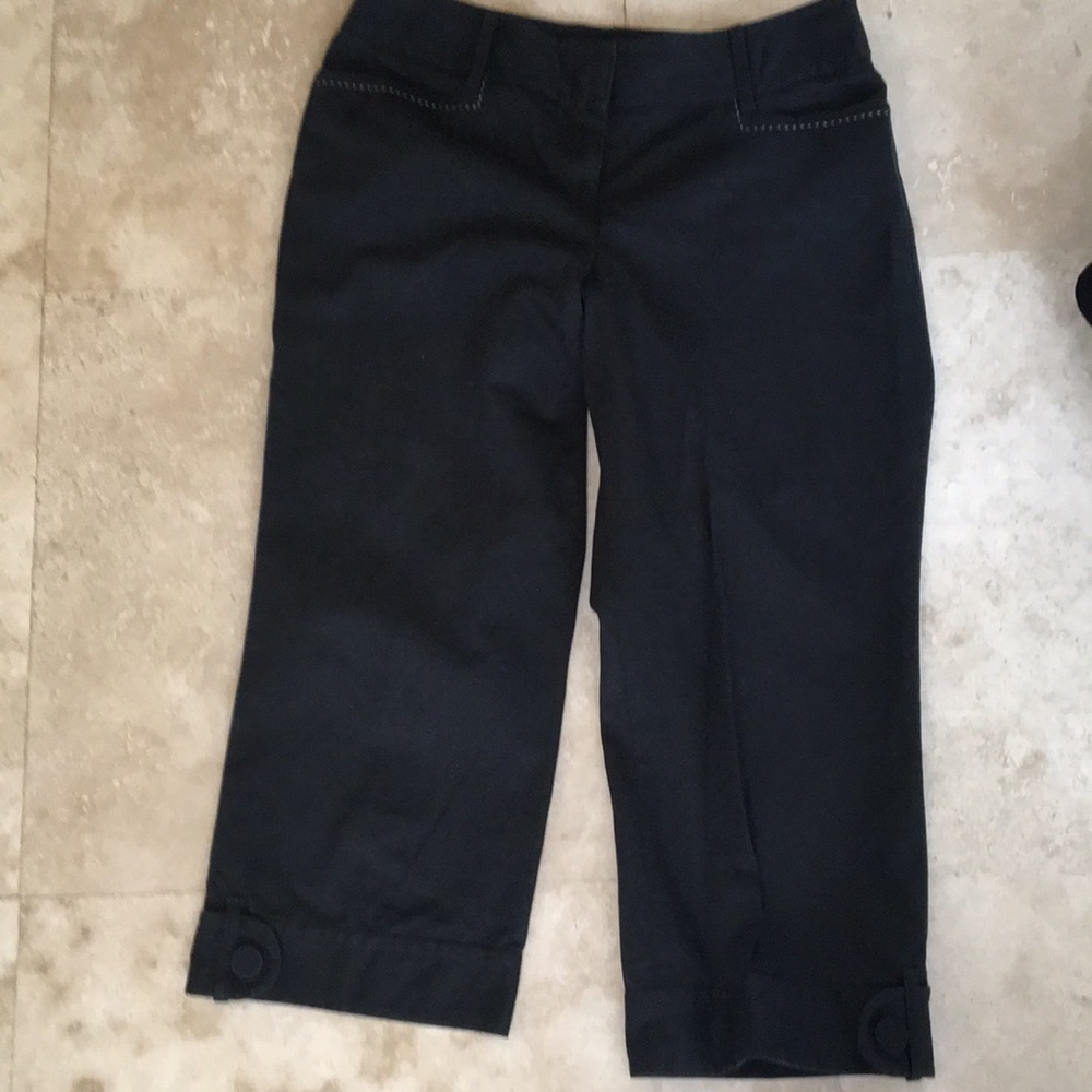 Anne Taylor Loft Capris